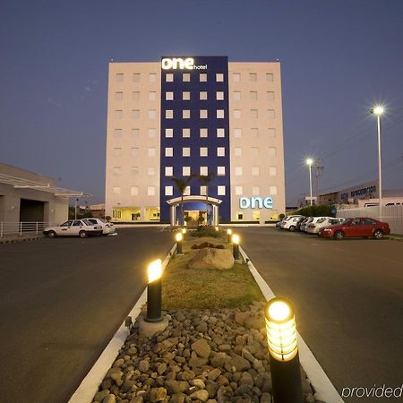 Hotel One Aguascalientes Sur Extérieur photo